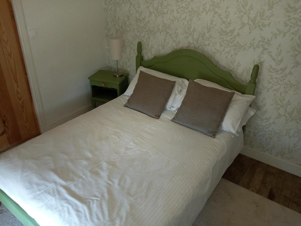 Chez Gondat Chambre d'hotes Saint-Martial-sur-Isop Extérieur photo